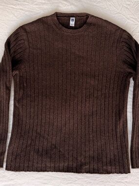 GAP Men's Dark Brown Ribbed Wool Crewneck Sweater